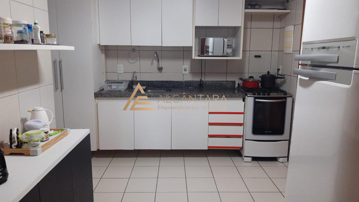 Apartamento à venda com 3 quartos, 87m² - Foto 7