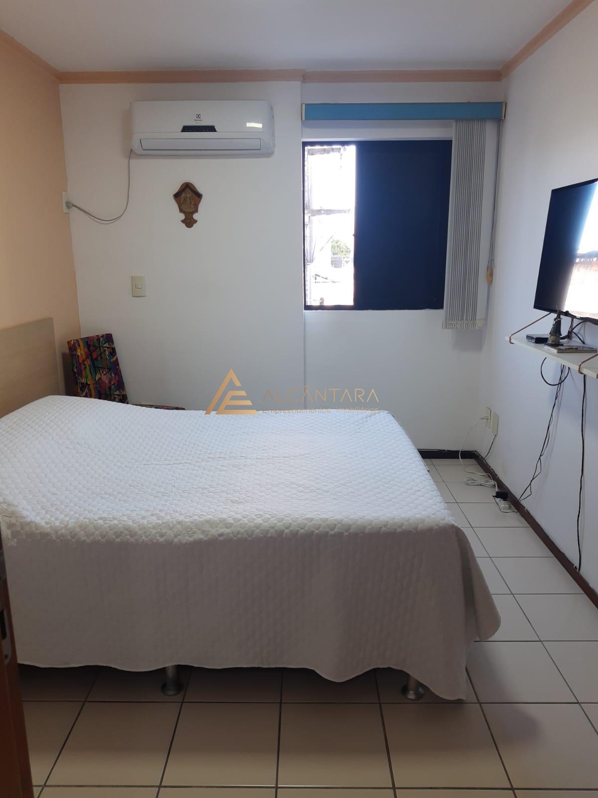 Apartamento à venda com 3 quartos, 87m² - Foto 12