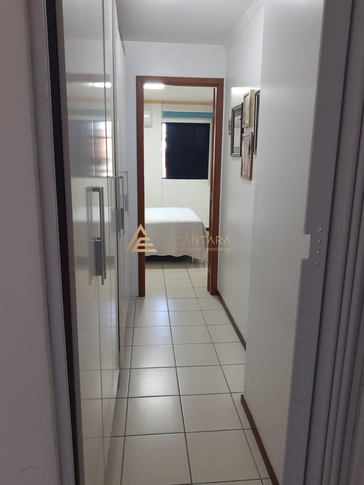 Apartamento à venda com 3 quartos, 87m² - Foto 13